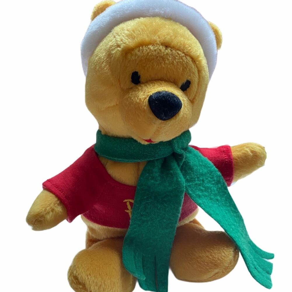 Walt Disney World Winnie the Pooh Pooh Santa Plush